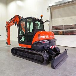 Kubota KX080-4a 1