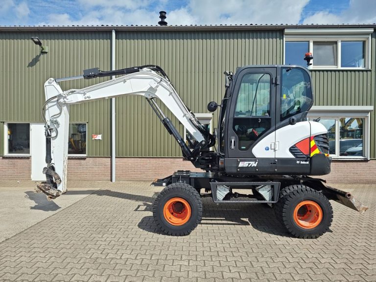 Bobcat E57W