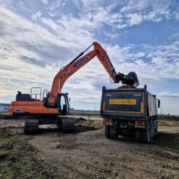 Develon DX225lc voor M. van Leeuwen 3